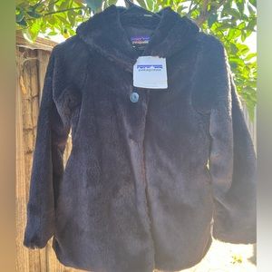 Girls Patagonia jacket